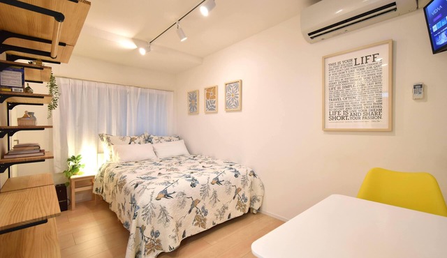 New building! Near 2 stations (Nakano + Higashi-Koenji) Modern and clean!