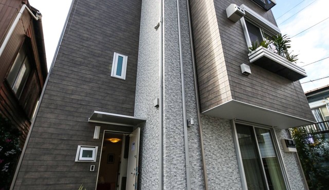 North Cottage | Shibuya Studio | Close to Meiji Shrine