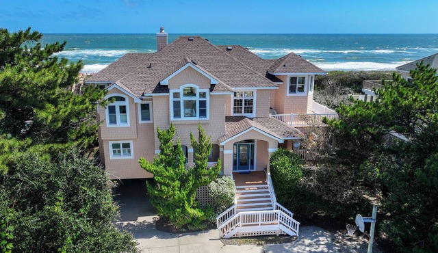 OCEANFRONT, Private Pool, Rec Room, Ocean views, PI75, La Serena in Corolla