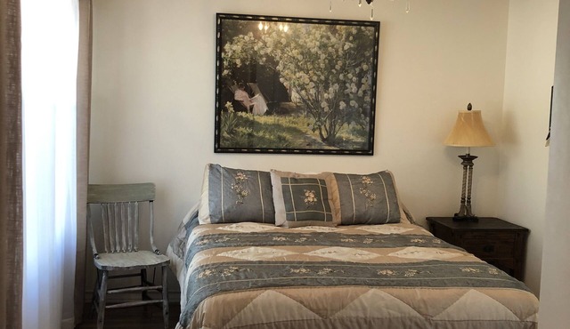 Perfect get-away on 12 secluded acres in the Hill Country. Beautiful views. in Boerne