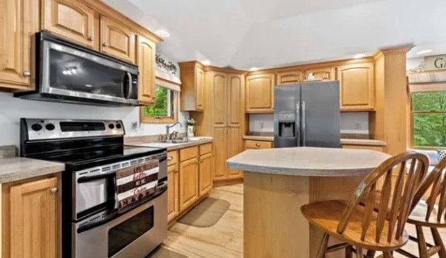 Pine Bend River Retreat in Gillett
