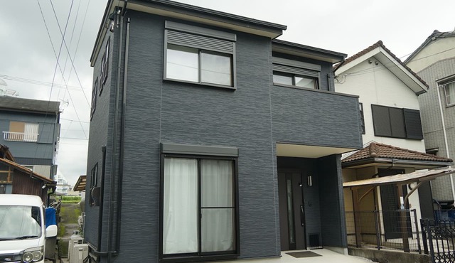 SALE | 7-minute drive from Hirome Market | Entire 2-bedroom house (60 ㎡) | Sleeps up to 6 | Free parking | A great base for exploring Kochi in 高知市