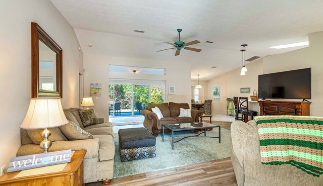 Spacious Hernando Home: Community Pool + Lake! in Hernando