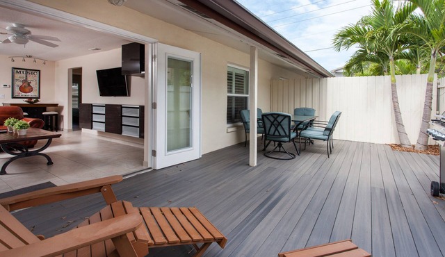Stylish Beach Retreat Right Across Street From Beach & Gulf of Mexico in IRB! in Indian Rocks Beach