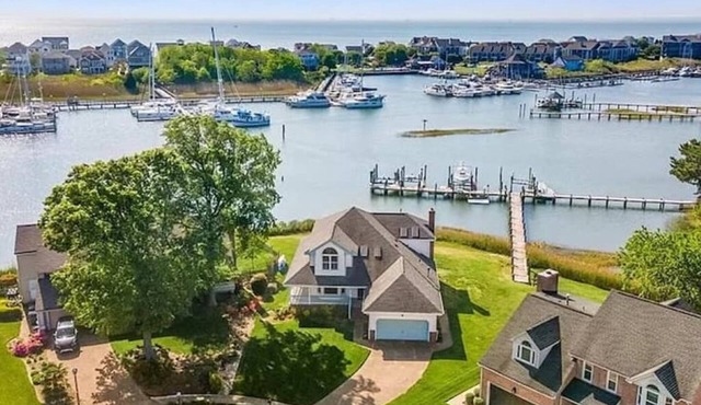 The Canary Island … Keep Calm and Fish On in Hampton