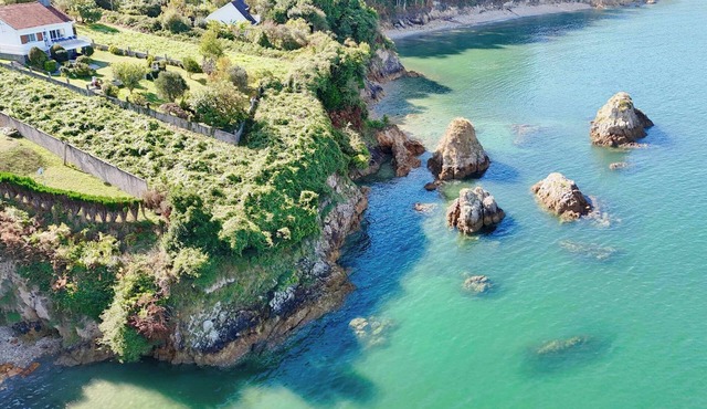 The Cliffs - ArealongaBeach in O Vicedo