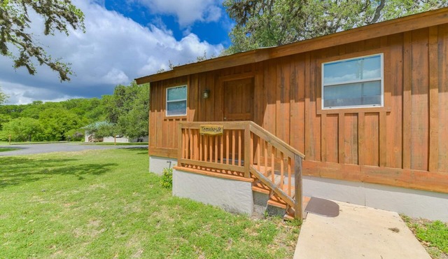 Utopia River Retreat is a secluded paradise nestled along the Sabinal River in the Texas Hill Country. in Utopia