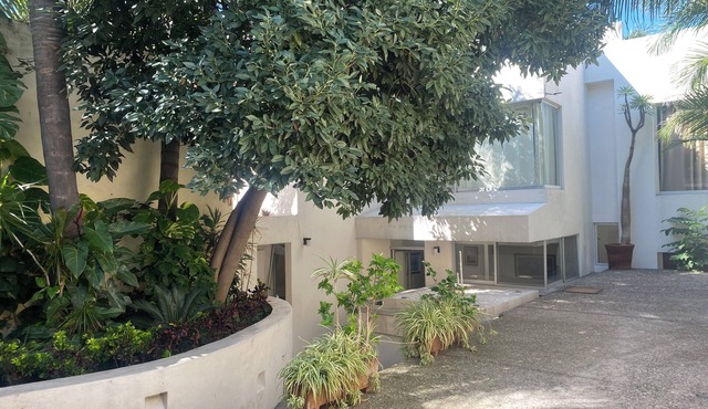 Vacation home Villa Colibri, pool, barbecue, 15 people in Tres de Mayo