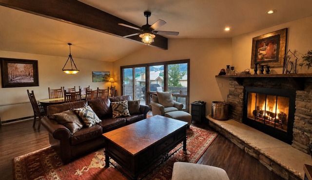 Walk-to-Slopes Townhome at Purgatory Ski Resort in Durango