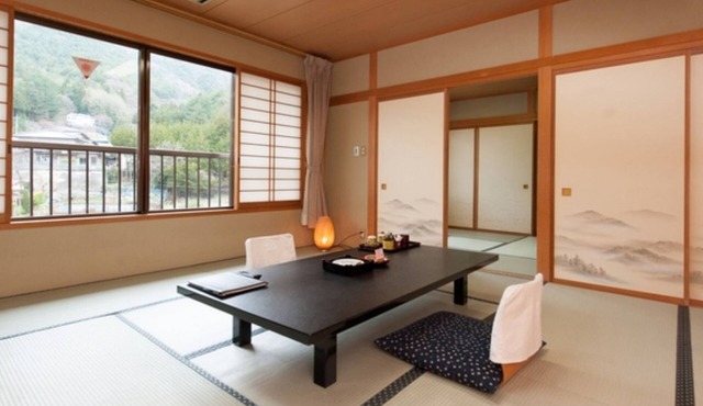 West Wing Japanesestyle room 125 tatami mats /Minamitsurugun Yamanashi