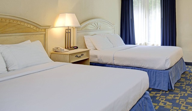Windsor Hotel in Hightstown