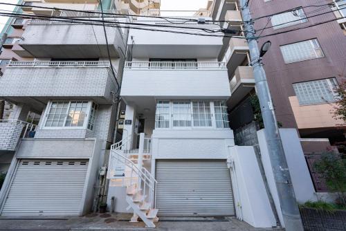 Y's INN Komagome 110T