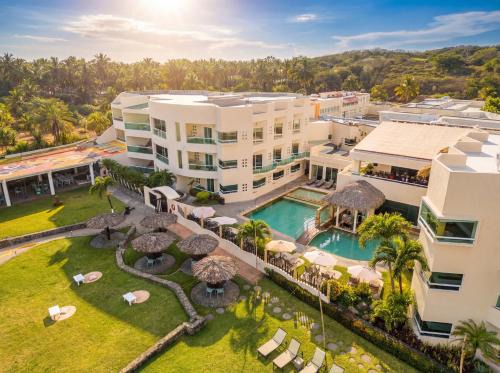 Artisan Hotels Resort Playa Esmeralda 