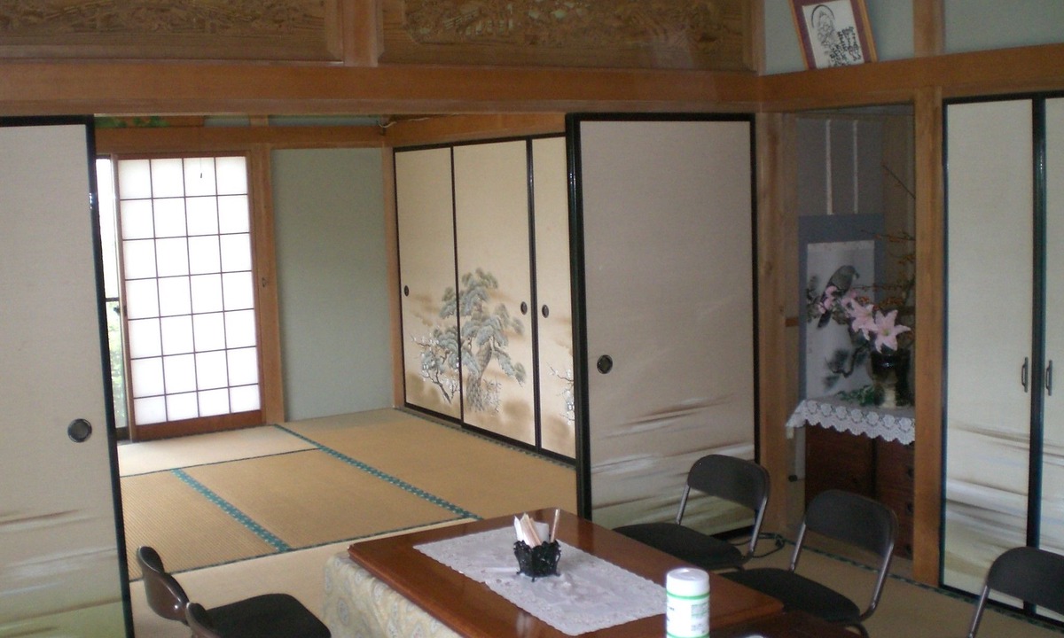 Nakagawa Apartment | Kakinouen