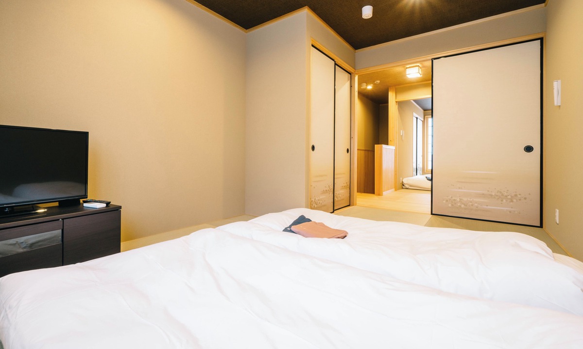 Nakagyo Ward House | Miro Shijo Saiin Tei