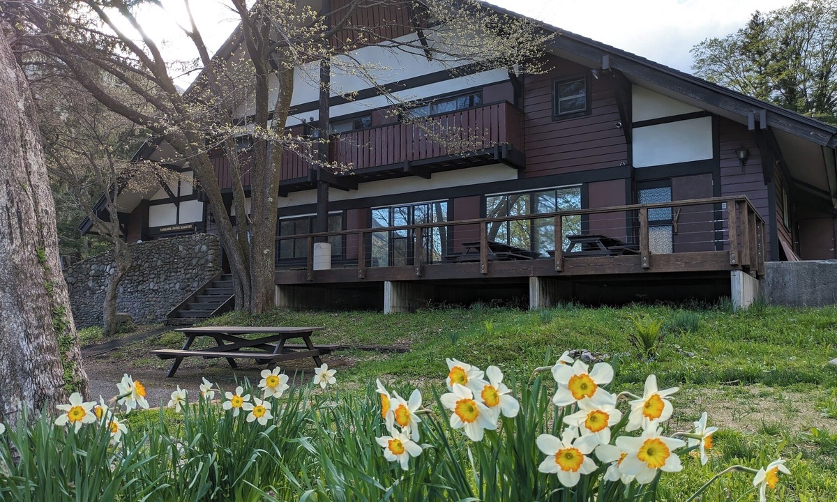 Minakami Cabin | Tanigawa Valley Lodge & Coffee Roastery