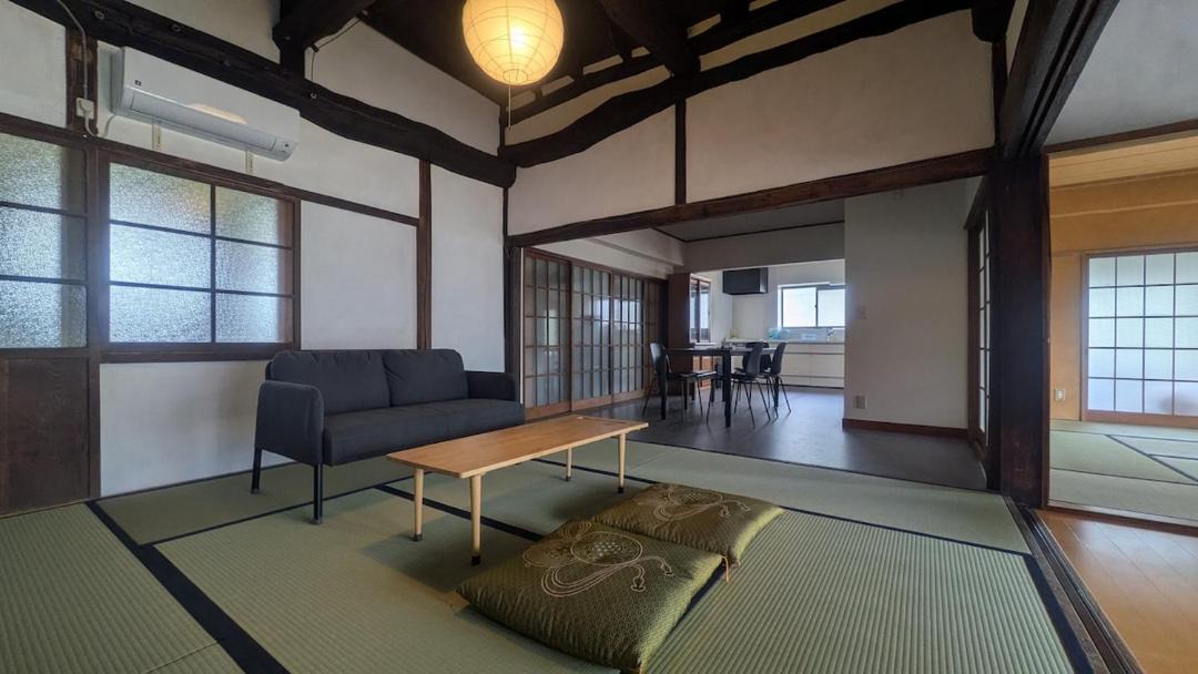 Oyama House | Traditional home over 150 years old, private standalone house, private rural experience Nakagawara Residence, Pongee