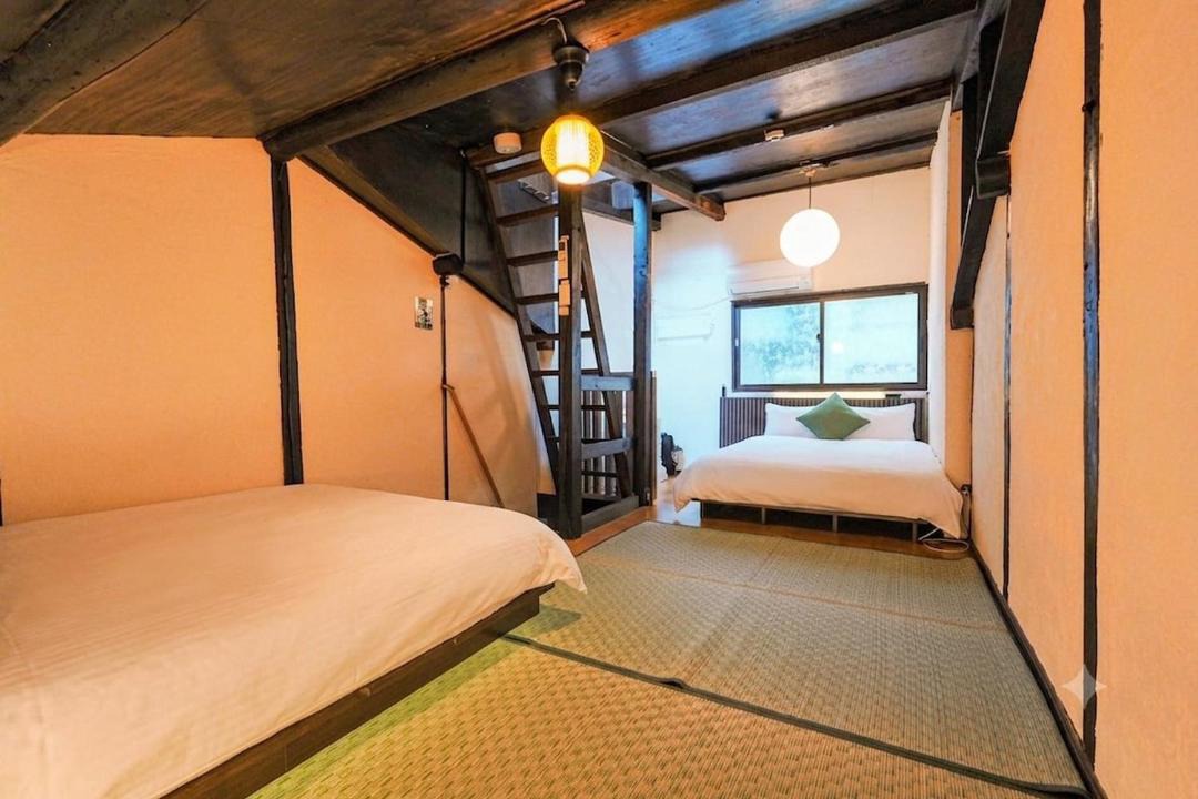 Tanimachi Apartment | Traditional Japanese House & Clothing 3-min Walk