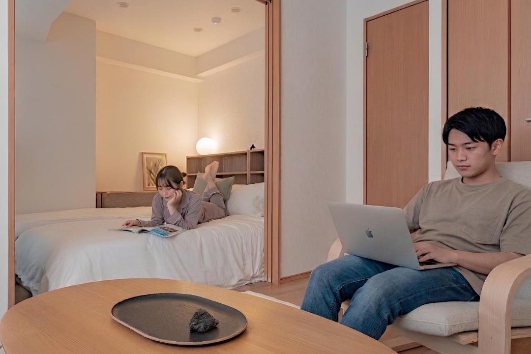 Chinatown Apartment | SHIKA HOME Yokohama Chinatown King Bed Projector PS4 Kitchen Washer