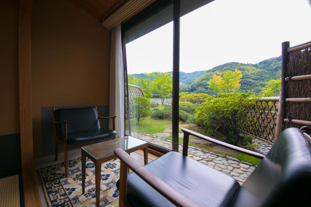 Yugawara Hotel | Fukiya Ryokan
