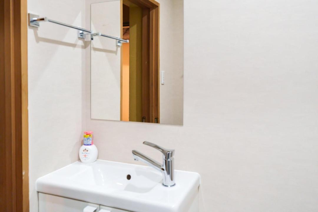 Namba Apartment | 青葉邸 MATSU 1 Min Walk to Glico and Dotonbori 100sqm 3BR Japanese Residence