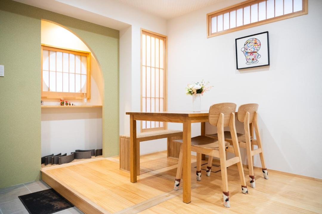 Shimogyo Apartment | 夏様五条丹波口 Modern Kyoto Townhouse, Whole House