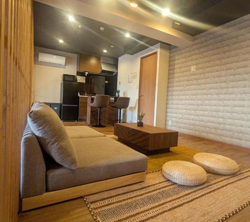 Honmachi Apartment | "Summer Special" 1 stop to Shinjuku Max7 408