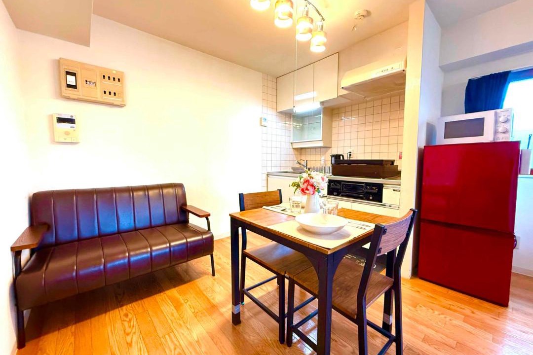 Higashiikebukuro Apartment | Nr Ikebukuro! Room size 45m2! Free unlimited Wi-Fi!
