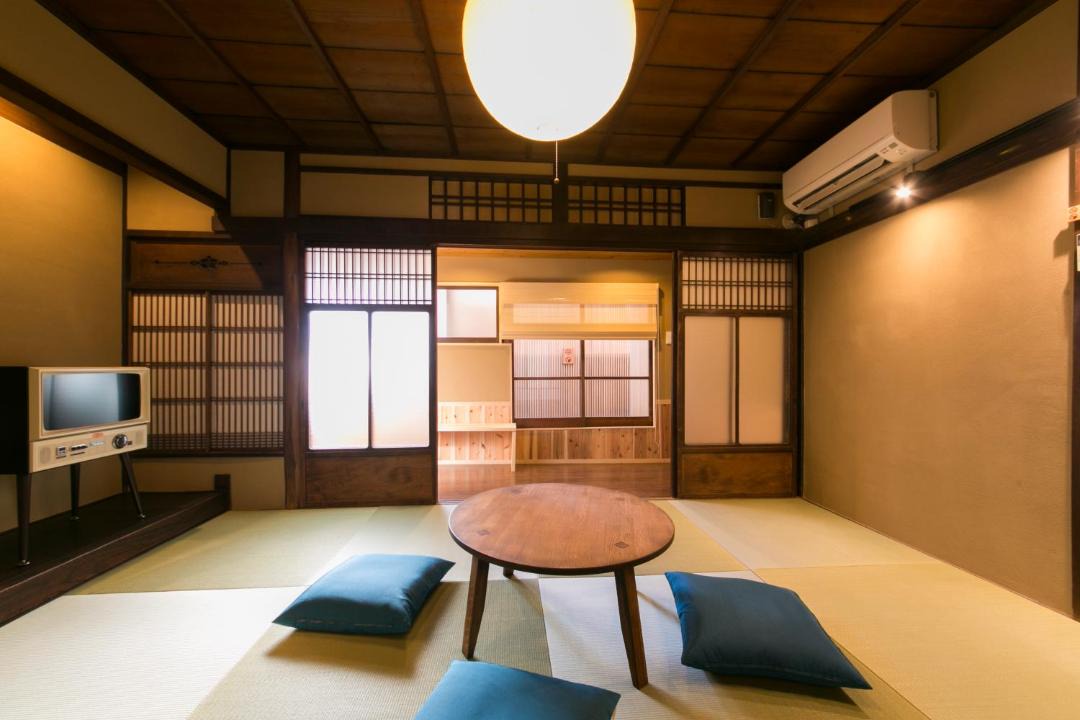 Shimogyo Apartment | 京一軒町家 染 SEN 五条一貫町 Gojo-Ikkannmachi