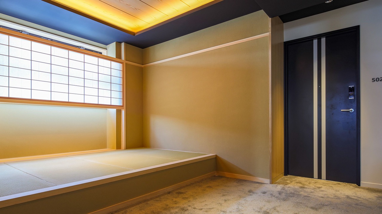 Photo of Others in Karasuma