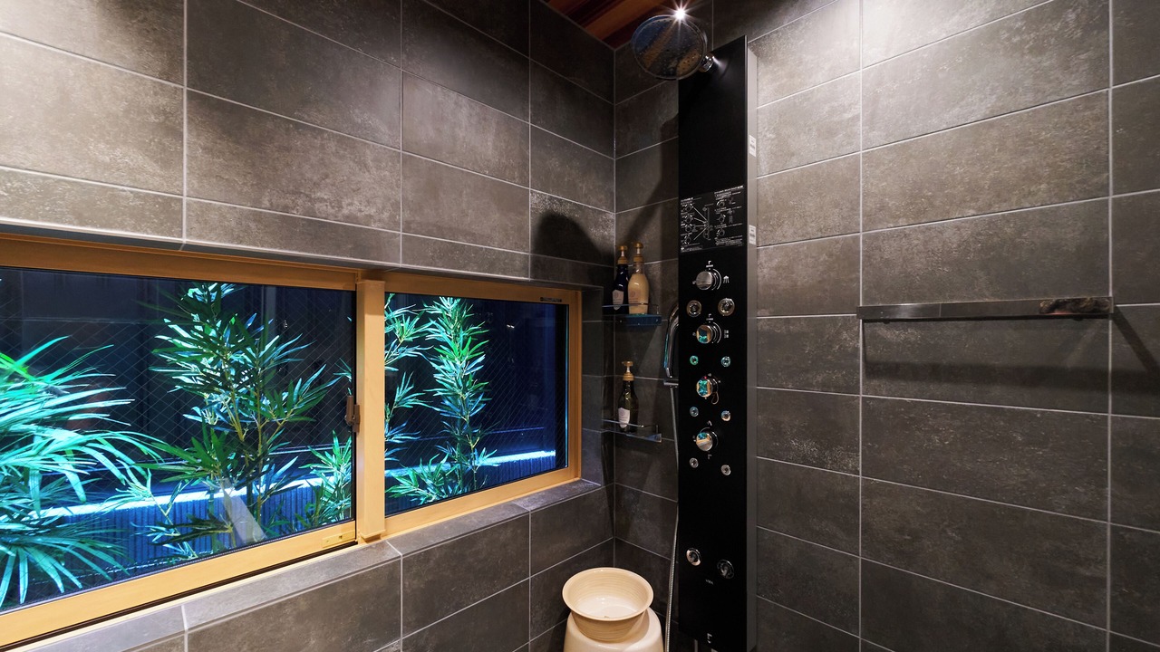Photo of Bathroom in Iriya