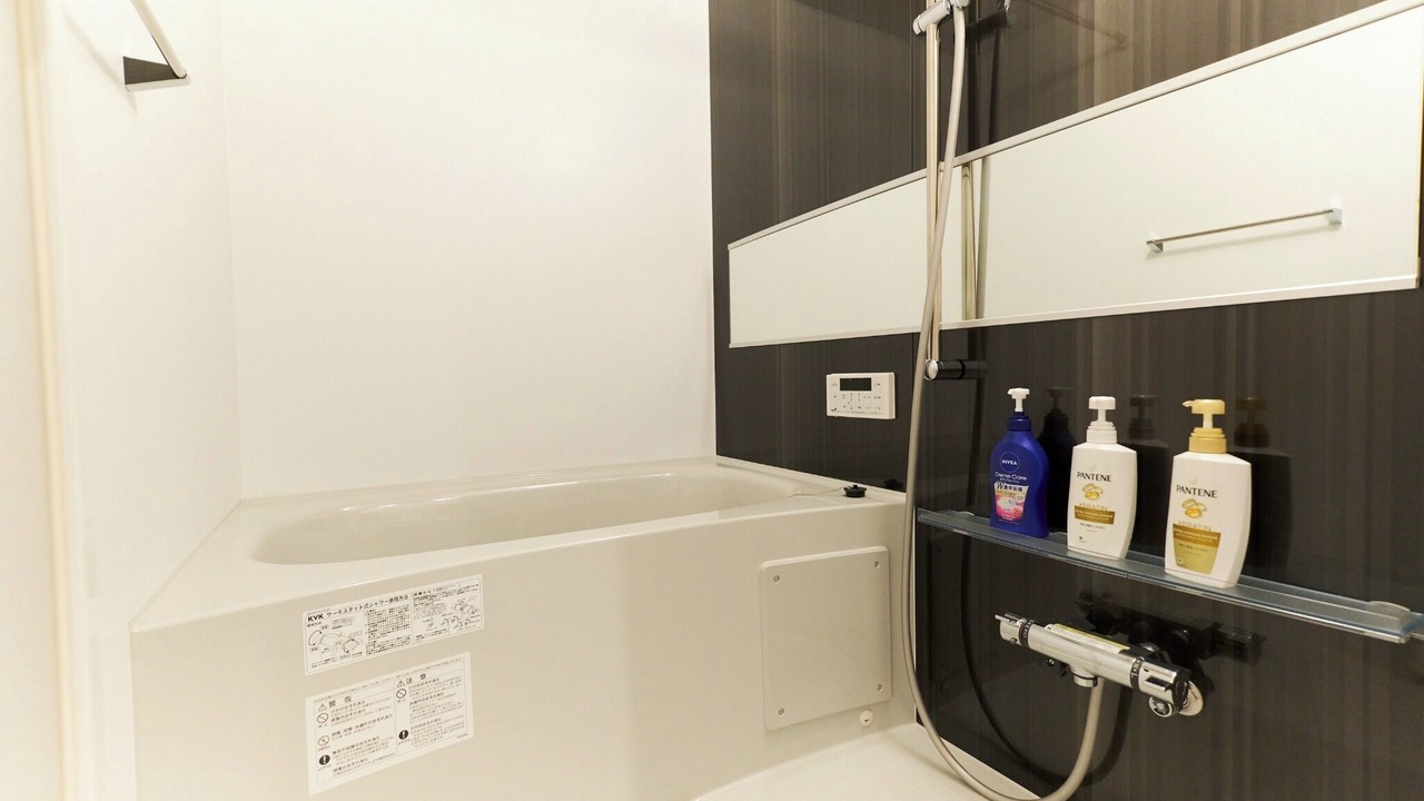 Photo of Bathroom in Kamiikebukuro