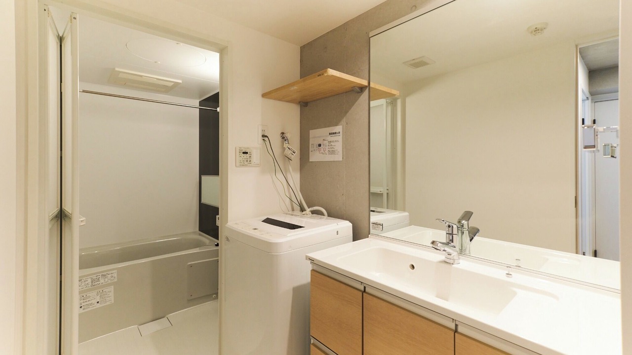 Photo of Bathroom in Kamiikebukuro