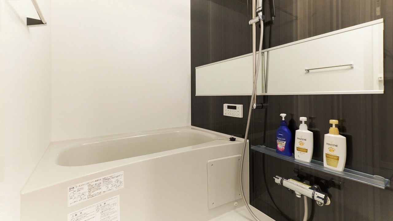 Photo of Bathroom in Kamiikebukuro