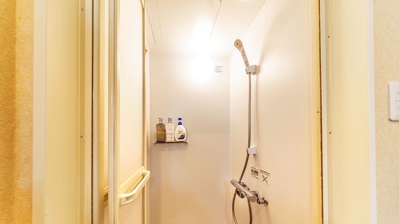 Photo of Bathroom in Kamiikebukuro
