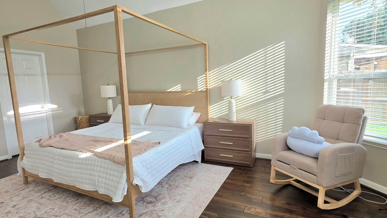 Photo of Bedroom in Conroe
