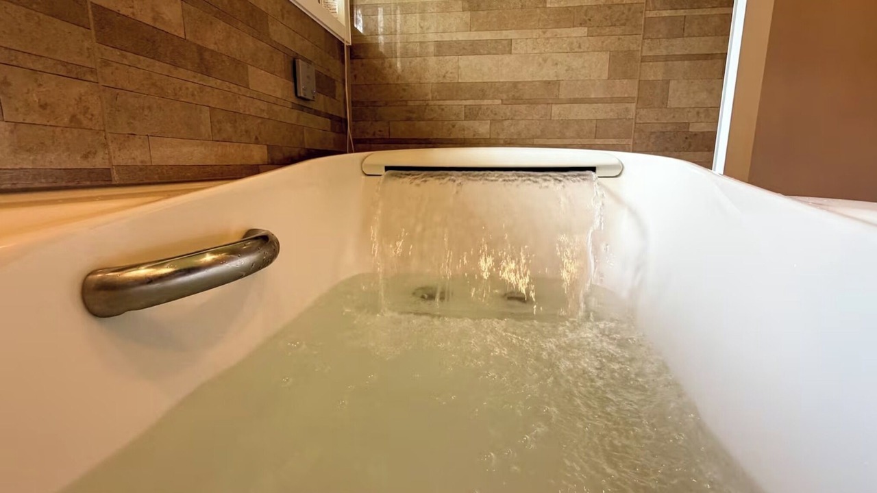 Photo of Bathroom in Shirasu