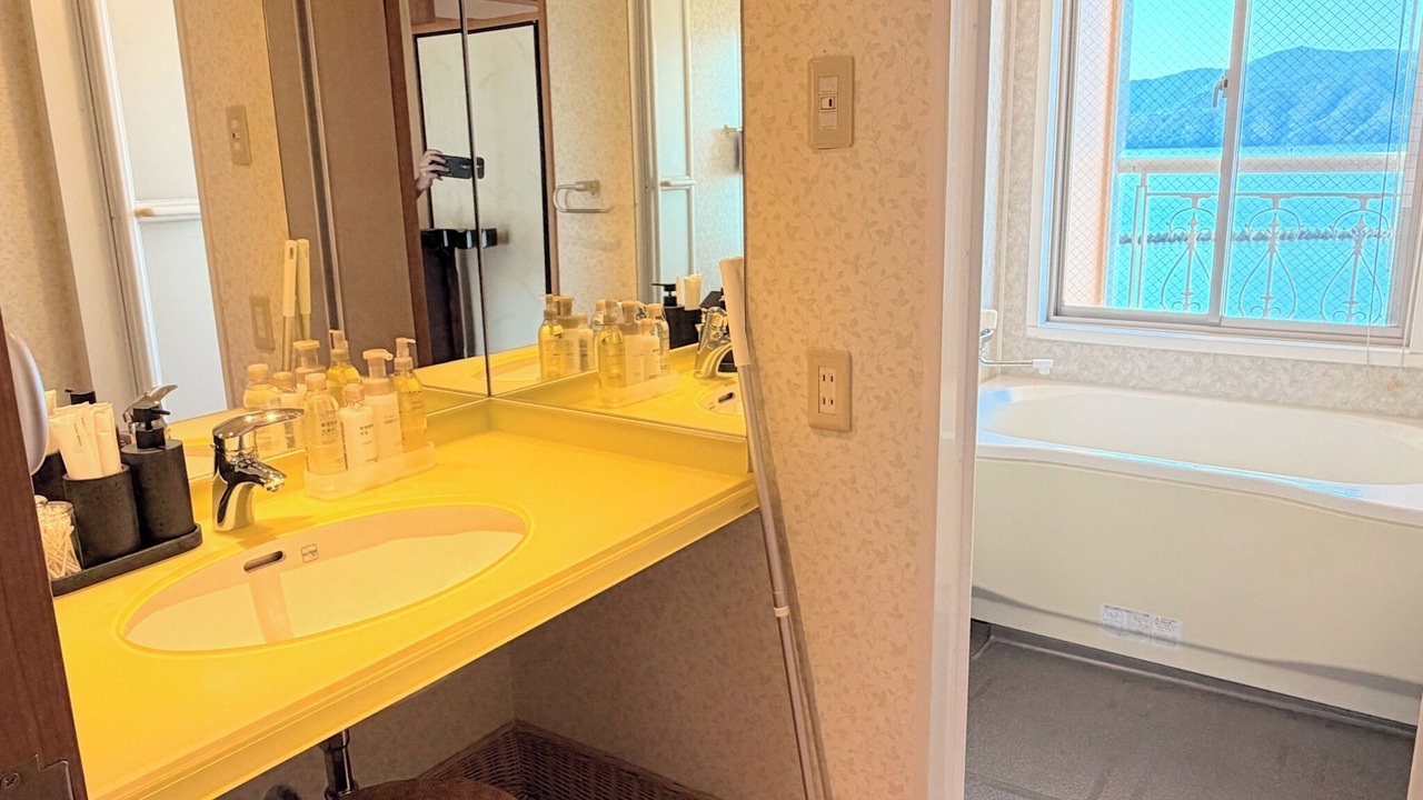 Photo of Bathroom in Obama