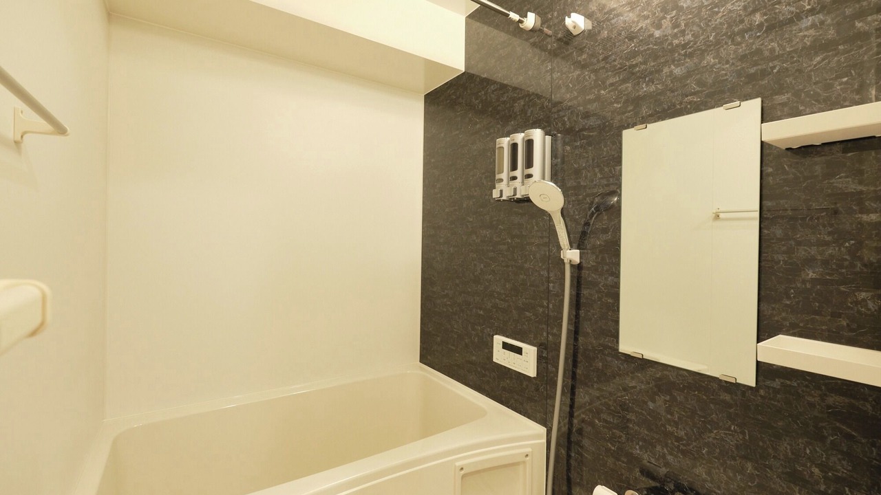 Photo of Bathroom in Taito