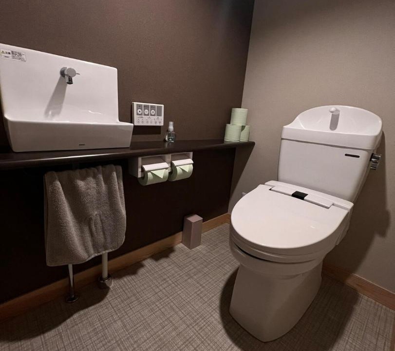 Photo of Bathroom in Obama