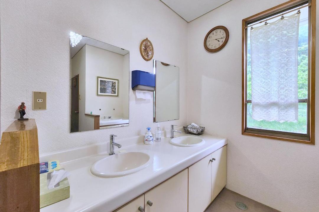 Photo of Bathroom in Hinasecho Hinase