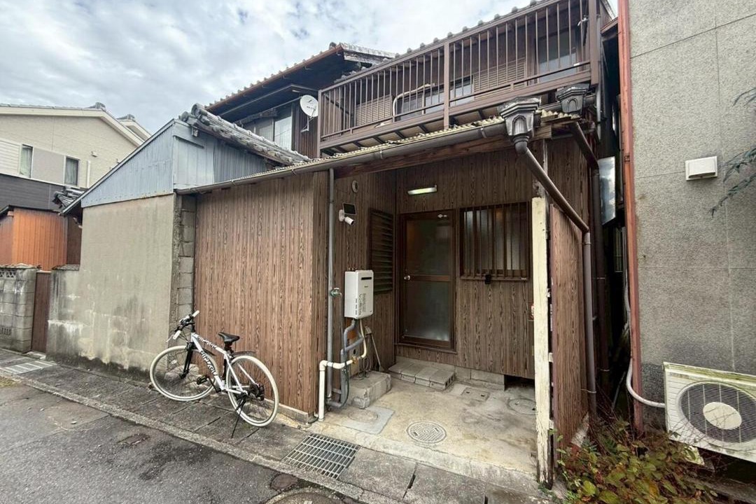 Photo of Others in Kuwana