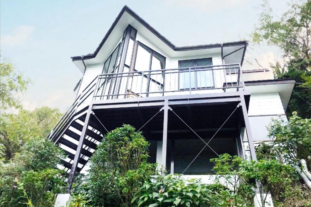 Photo of Buildings in Hakone