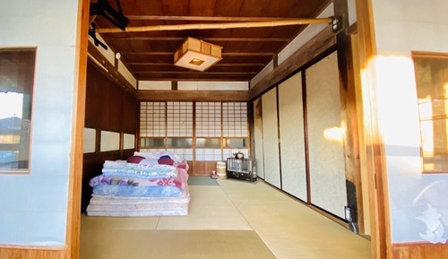 Large semi-Private Room
