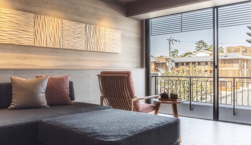 Deluxe Room with Private Bathroom - Temple View, Non Smoking