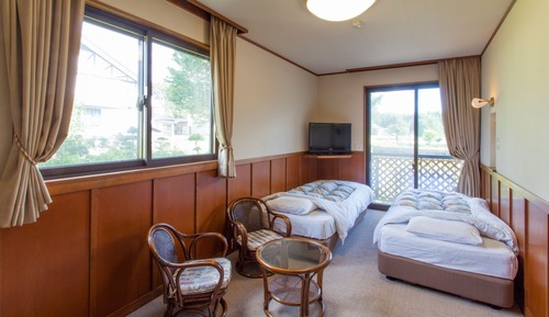 Twin Room, Private Bathroom