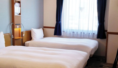 Standard Twin Room, Smoking