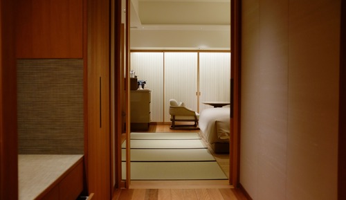 North Wing Premier King Room