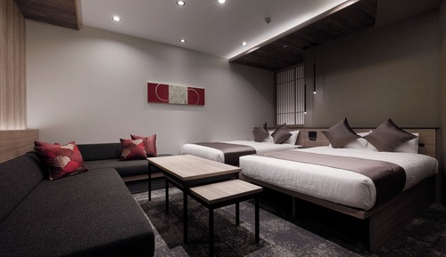 Room (Grand Corner Suite)
