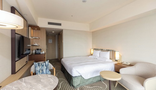 Standard Double Room, Non Smoking (28-33F, Skyview floor)